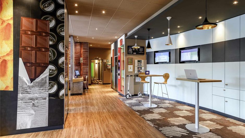 Ibis Winterthur City Exterior