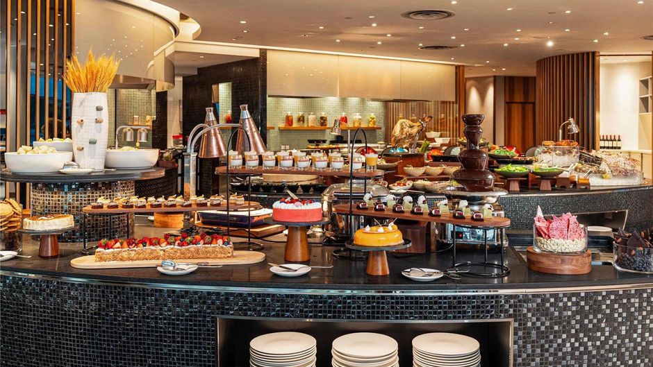 Novotel Century Hong Kong Hotel Restaurant