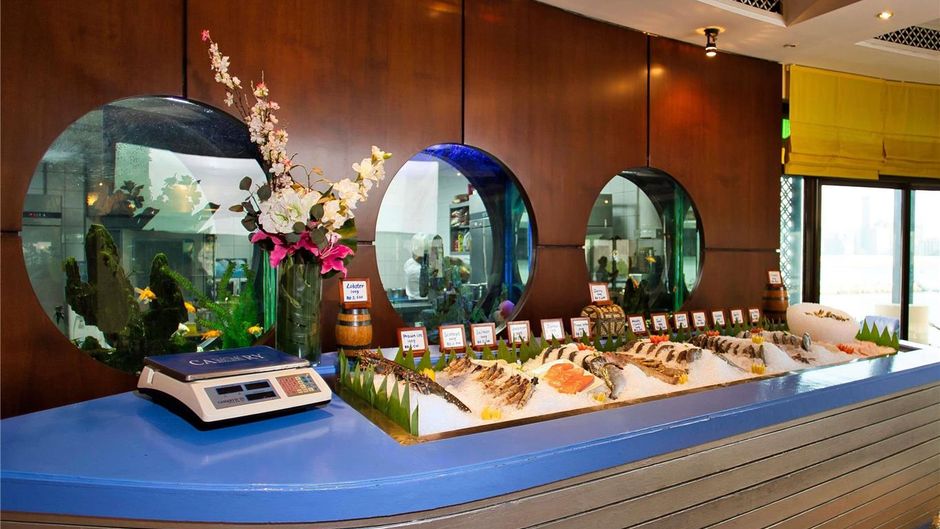 Novotel al Dana Resort Restaurant