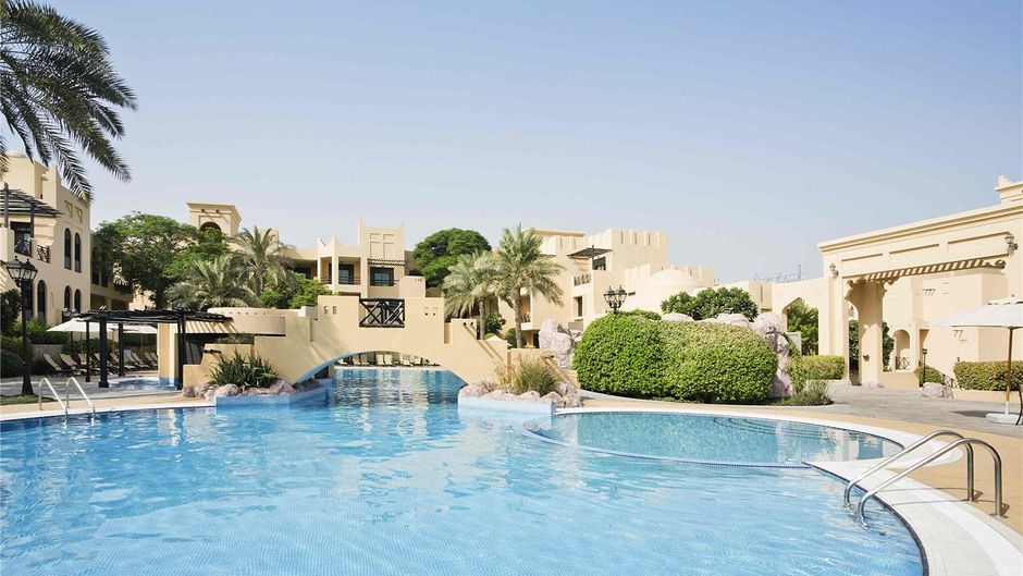 Novotel al Dana Resort Pool