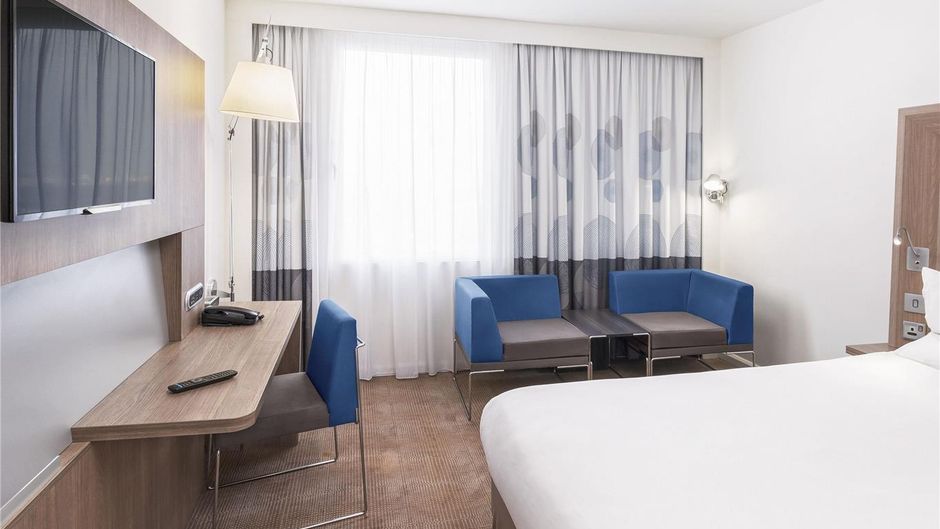 Novotel London ExCel Room