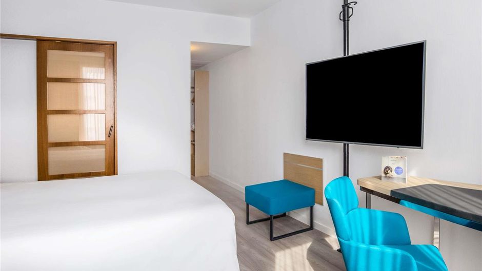 Novotel Barcelona Cornella Room