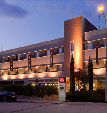 Ibis Granada