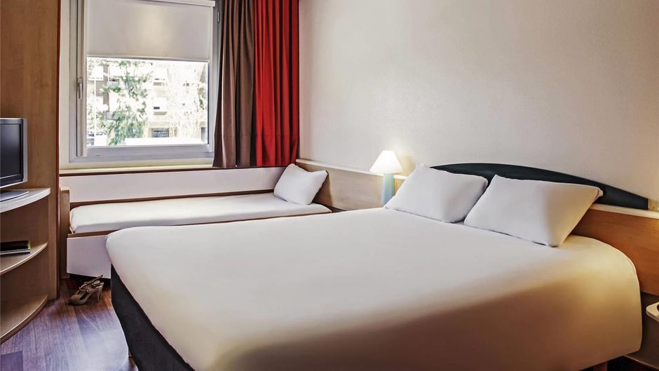 Ibis Barcelona Molins de Rei Room