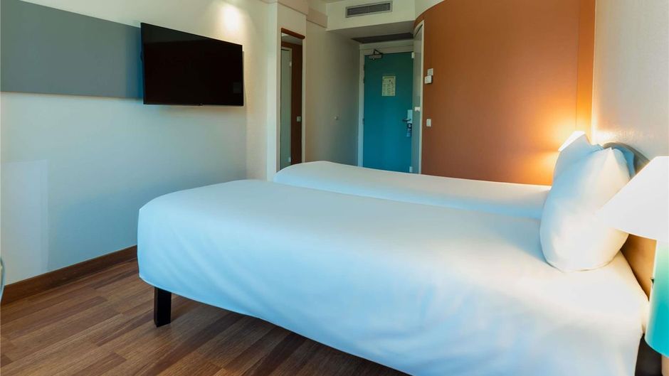Ibis Barcelona Molins de Rei Room