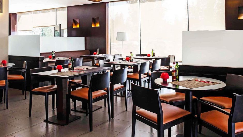 Ibis Barcelona Molins de Rei Exterior