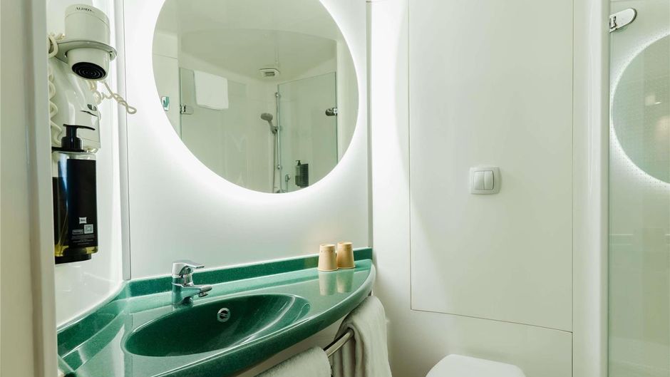 Ibis Barcelona Molins de Rei Room