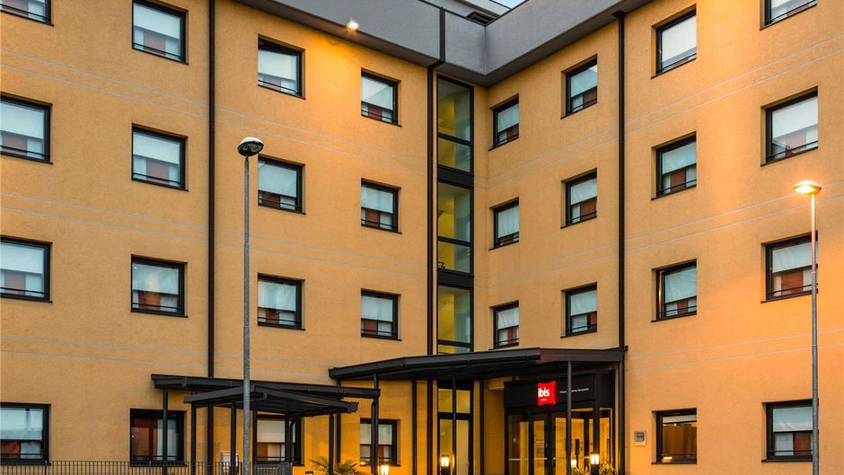 Ibis Milano Malpensa Airport Exterior