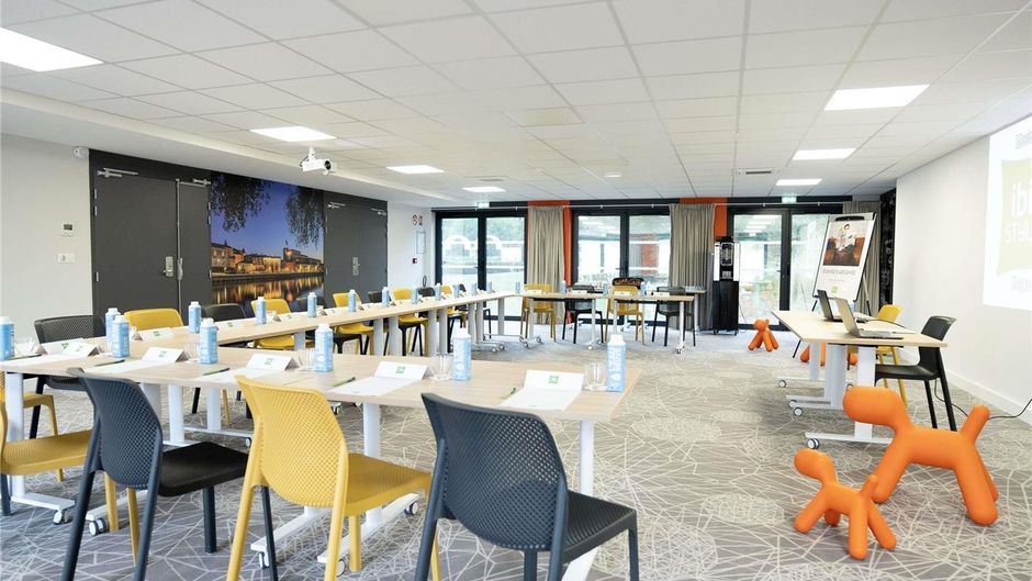 Ibis Styles Cognac Meeting