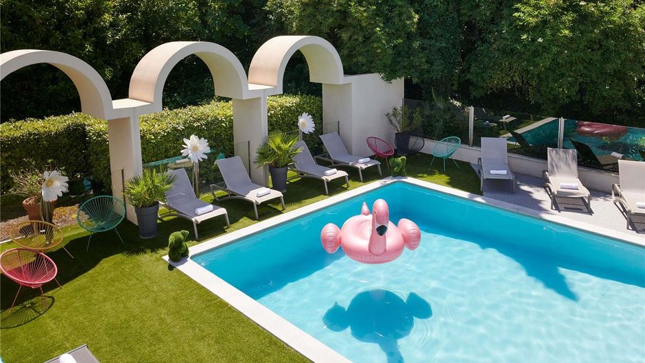 Ibis Styles Cognac Exterior