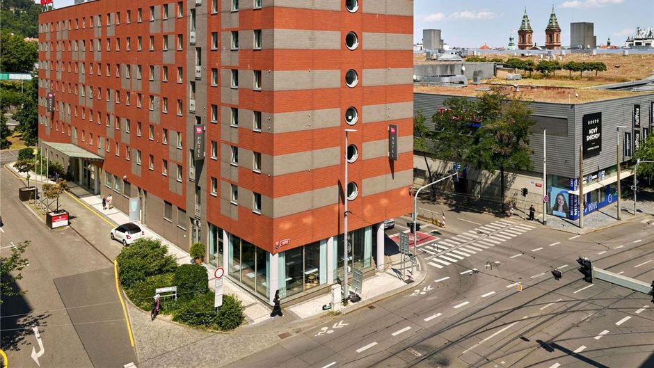 Ibis Praha Mala Strana Exterior