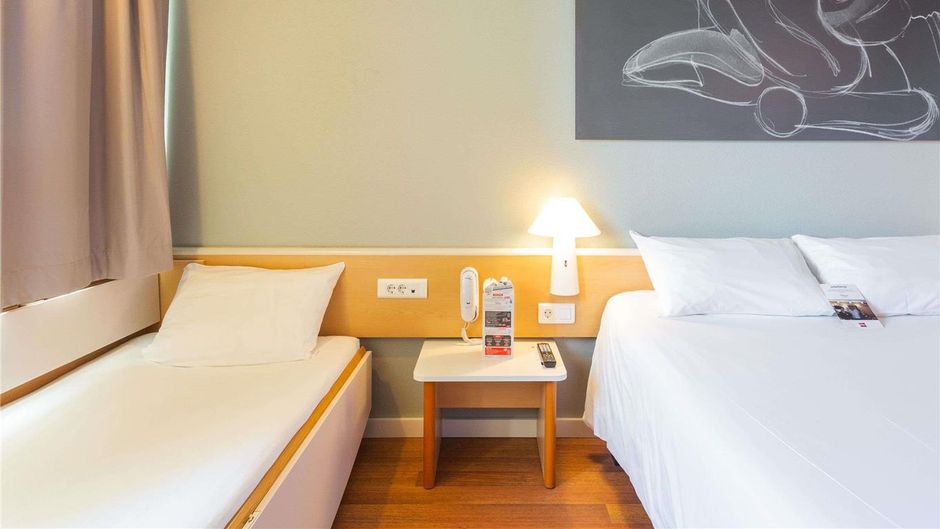 Ibis Alicante Elche Room