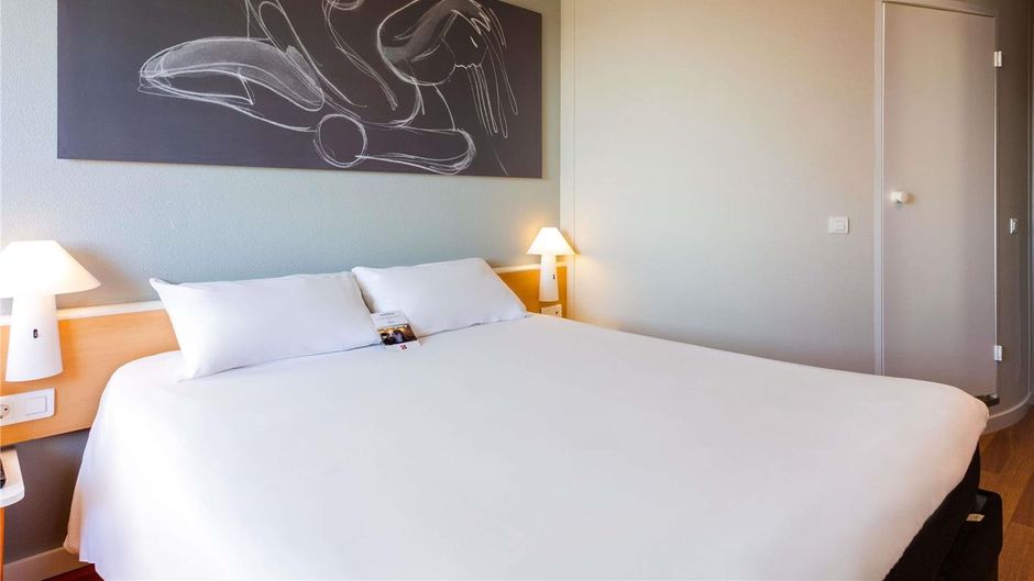 Ibis Alicante Elche Room