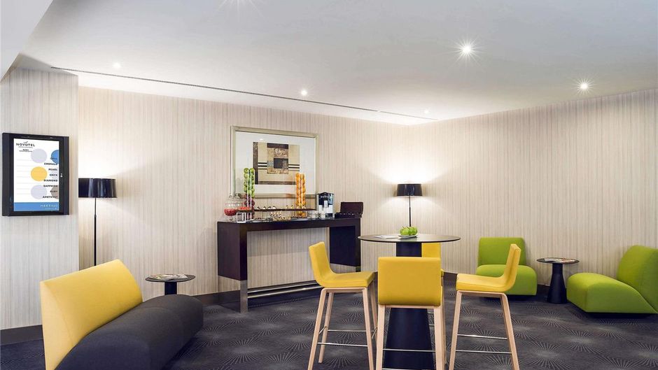 Novotel World Trade Centre Meeting