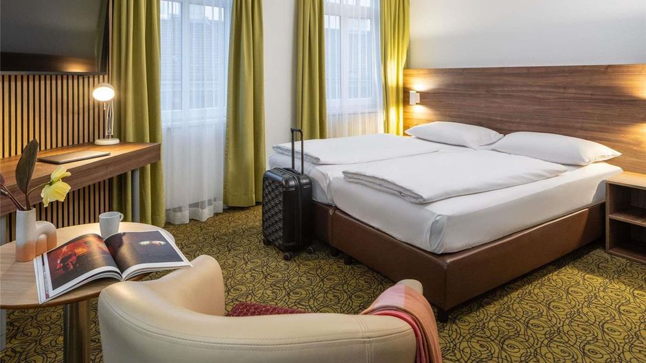 Mercure Wien Westbahnhof Room