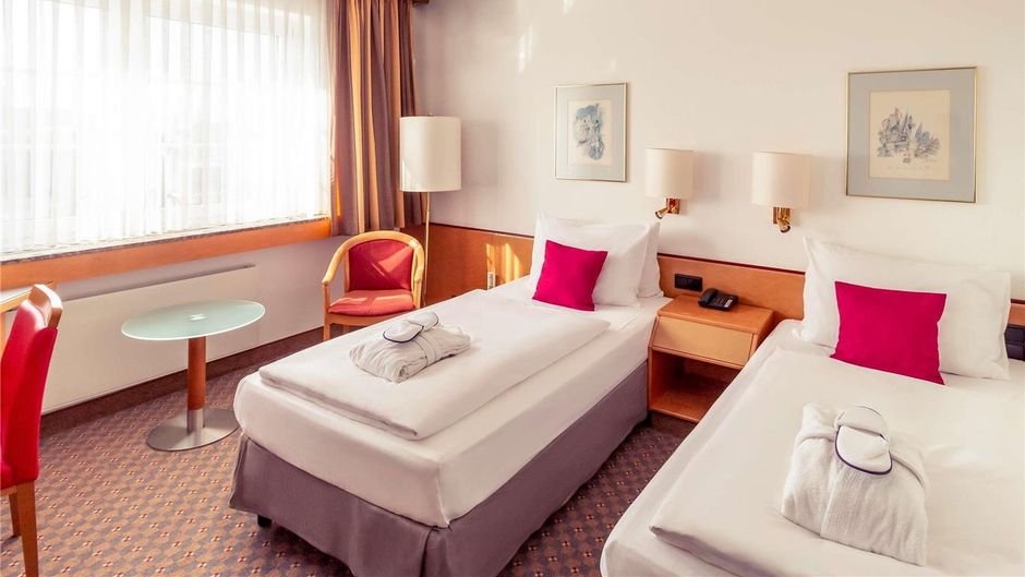 Mercure Hotel Koeln City Friesenstrasse Exterior
