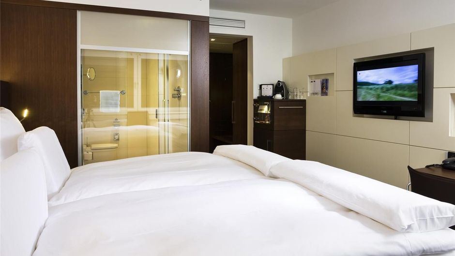 Pullman Cologne Room