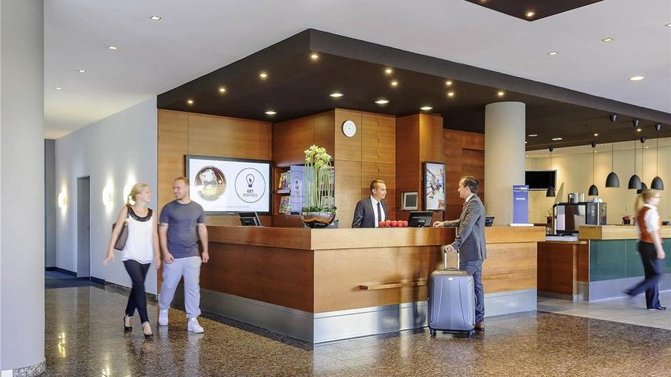 Novotel Erlangen Exterior