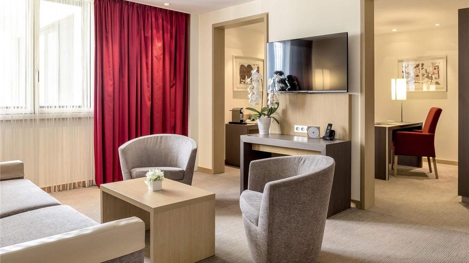 Novotel Convention & Wellness Roissy CDG Suite