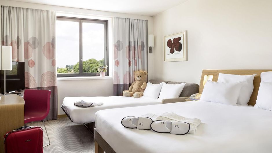 Novotel Convention & Wellness Roissy CDG Room