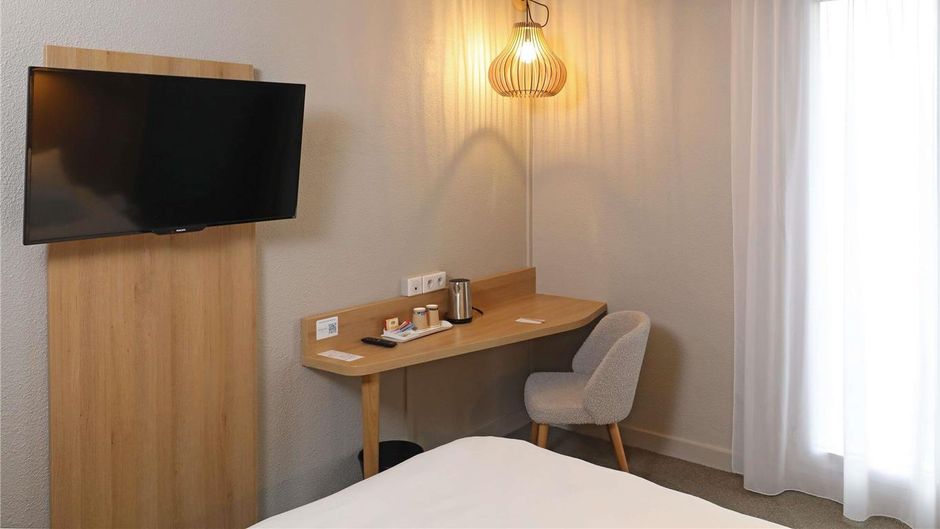 Mercure Abbeville Centre Room