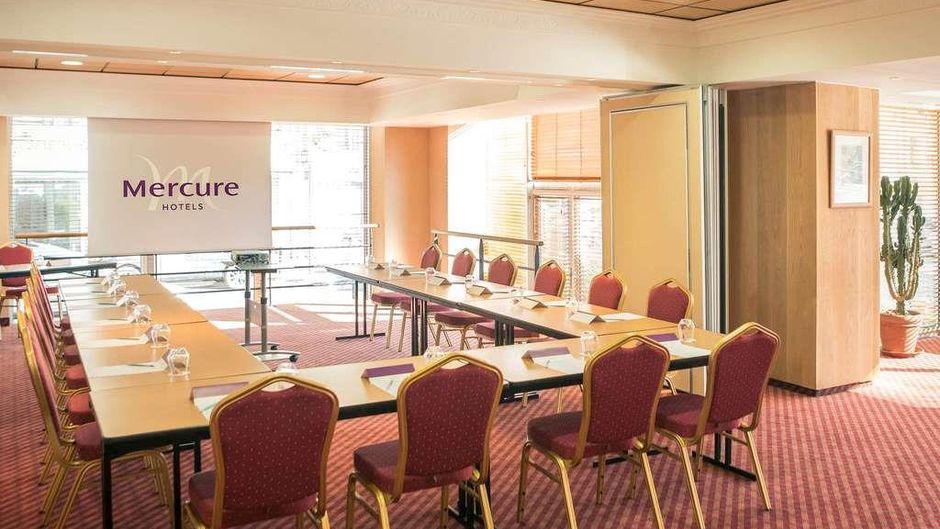 Mercure Abbeville Centre Exterior