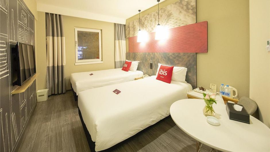 Ibis Tianjin Room