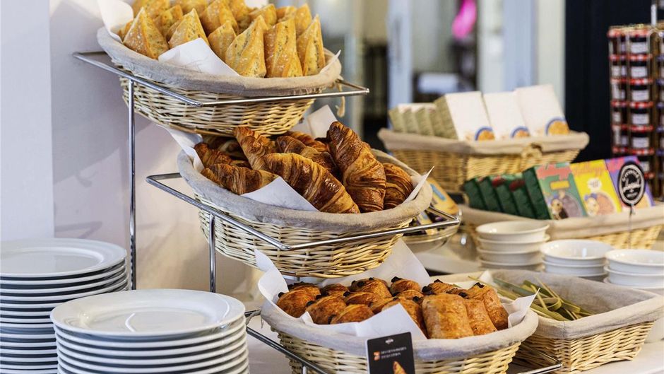 Mercure Lourdes Imperial Restaurant