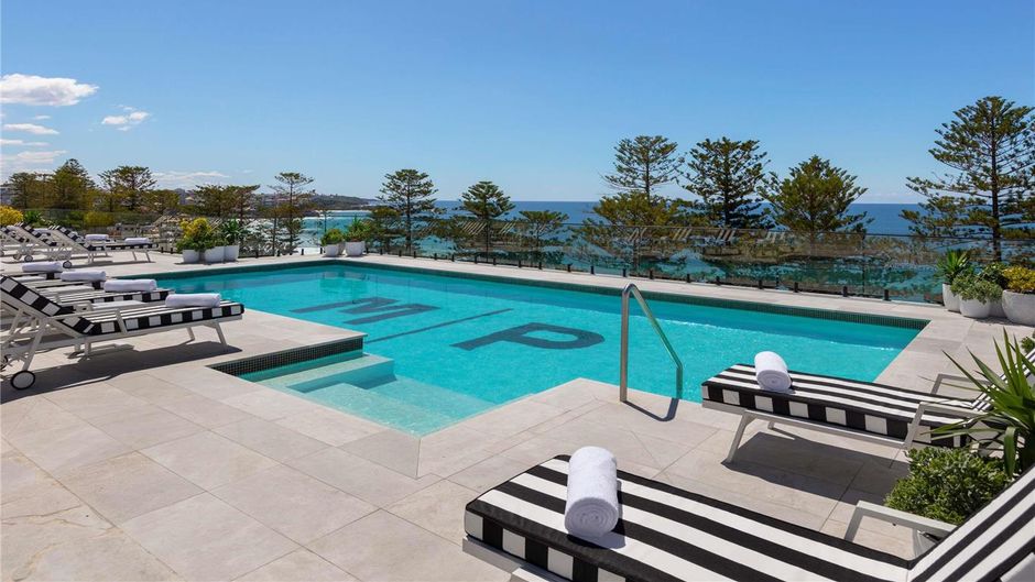 Manly Pacific Mgallery Collection Pool