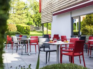 Ibis Nuits Saint Georges