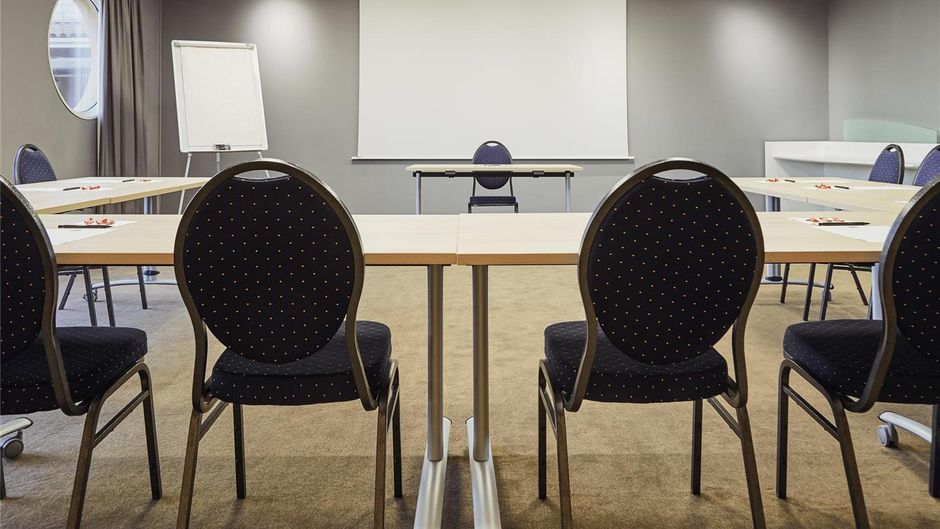 Ibis La Ciotat Meeting