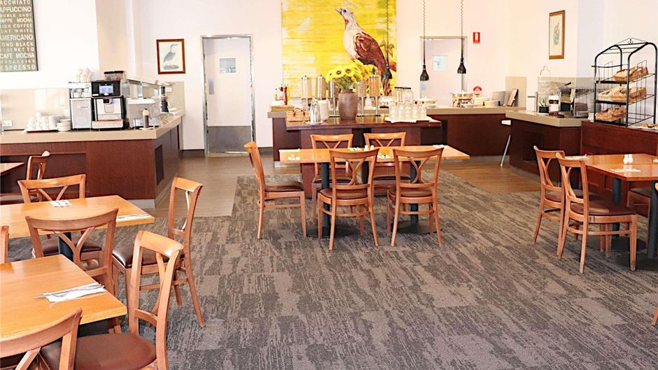 Mercure Canberra Hotel Restaurant