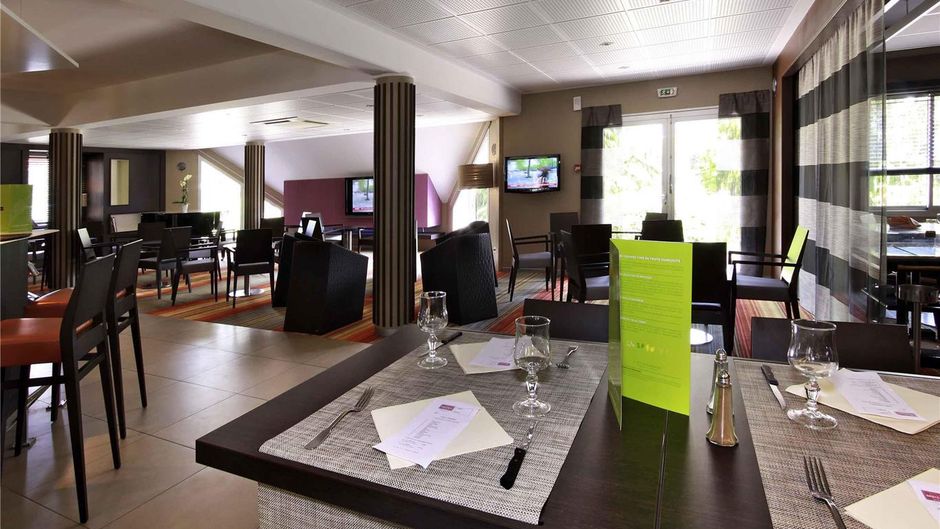 Mercure Luxeuil Les Bains Hexagone Hotel Restaurant