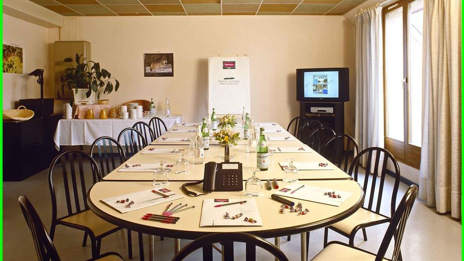 Mercure Luxeuil Les Bains Hexagone Hotel Meeting