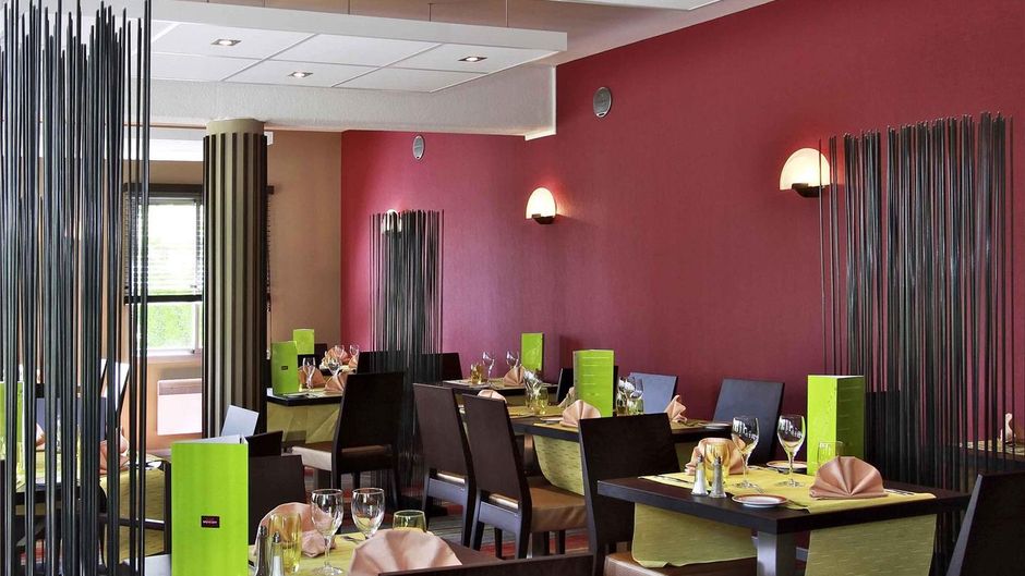 Mercure Luxeuil Les Bains Hexagone Hotel Restaurant