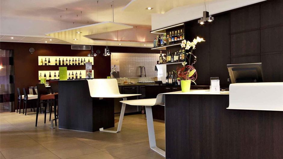 Mercure Luxeuil Les Bains Hexagone Hotel Exterior