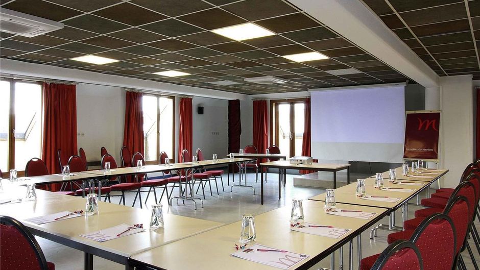 Mercure Luxeuil Les Bains Hexagone Hotel Meeting