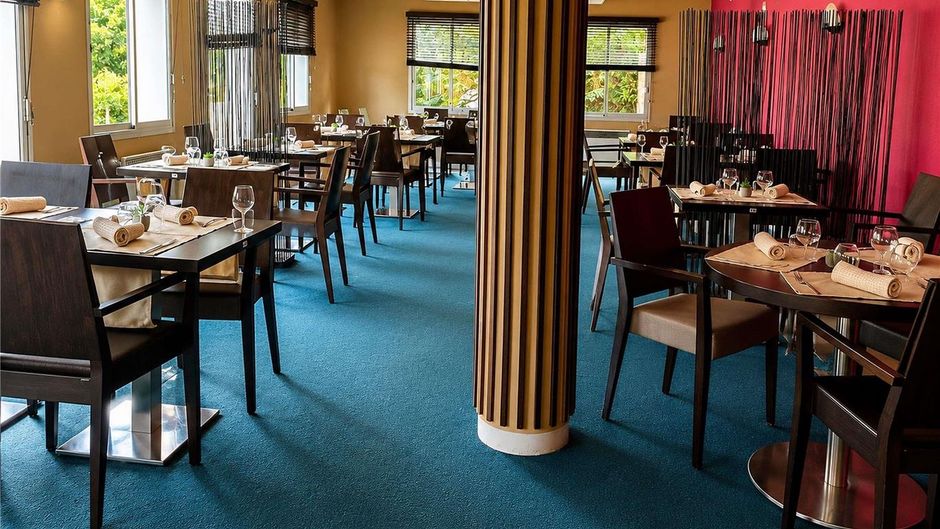 Mercure Luxeuil Les Bains Hexagone Hotel Restaurant