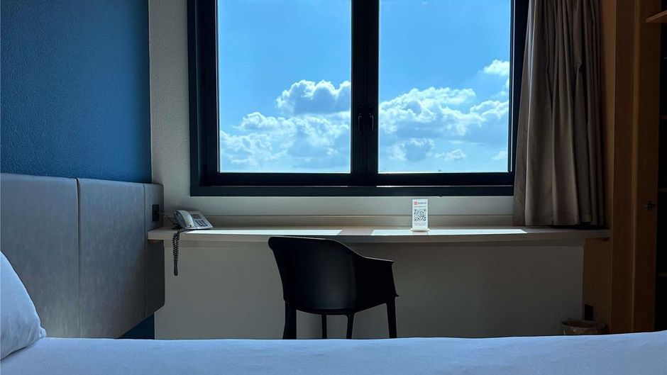 Ibis Roma Fiera Room