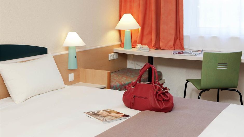 Ibis Luxembourg Sud Room