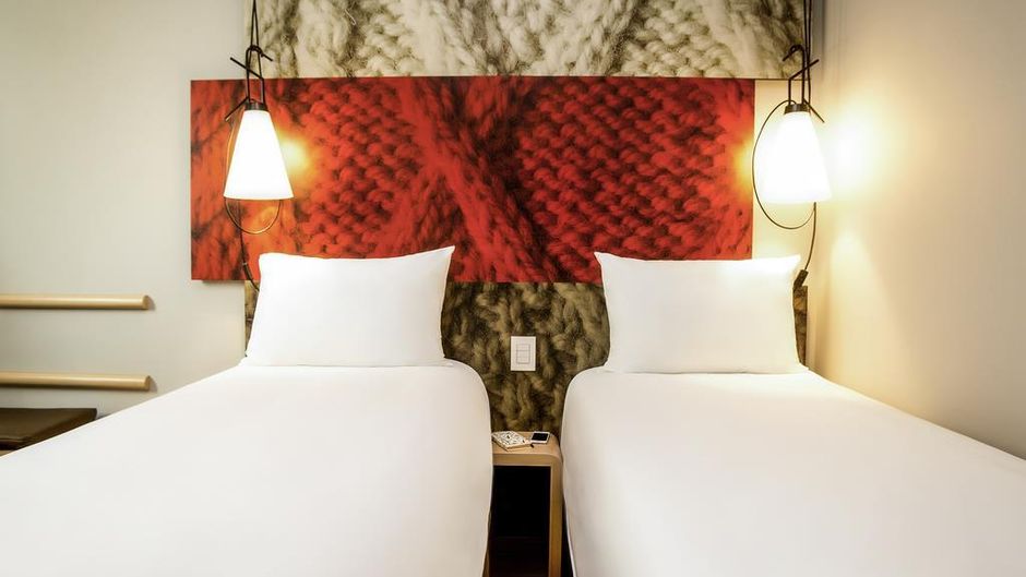 Ibis Mulhouse Bale Aeroport Room