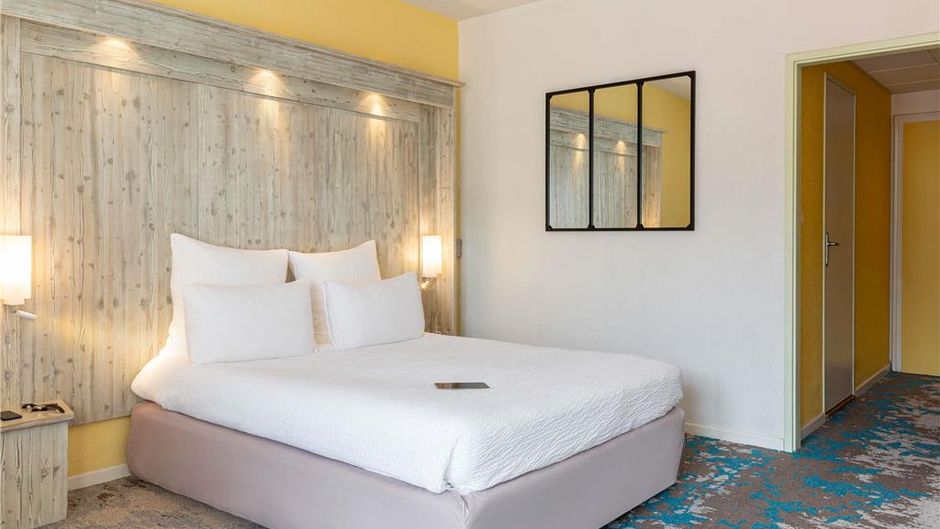 Mercure Millau Room