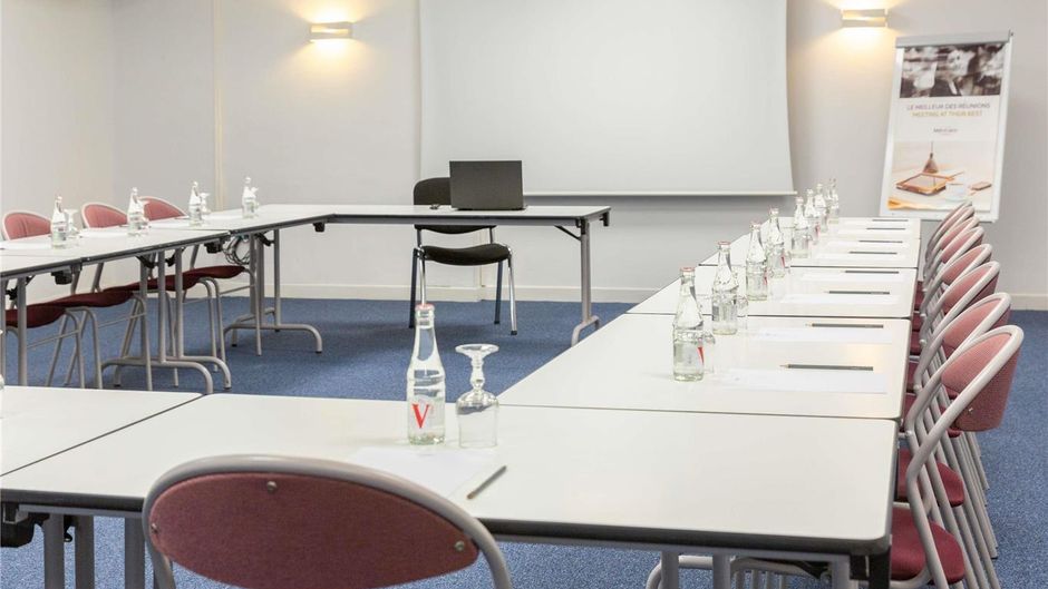 Mercure Millau Meeting