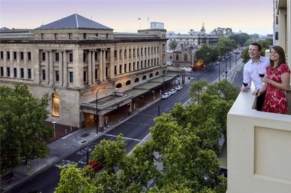 Mercure Grosvenor Hotel Adelaide