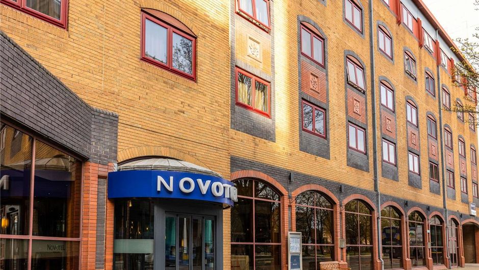 Novotel Bristol Exterior