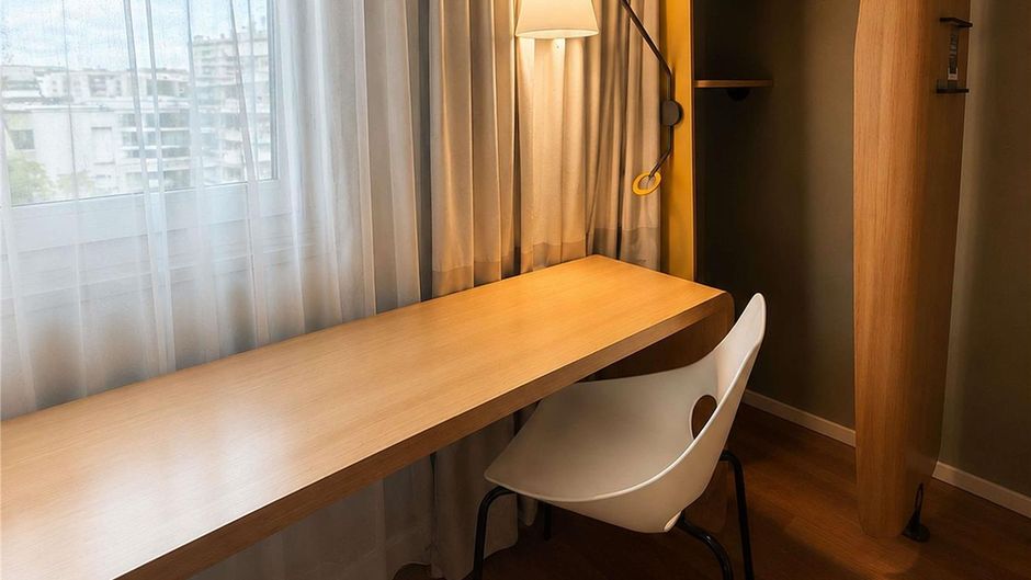 Ibis Dijon Centre Clemenceau Room