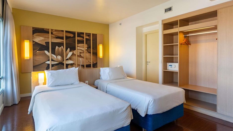 Mercure Manaus Room