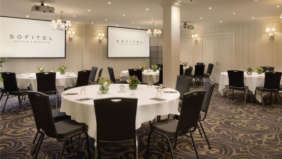Sofitel Queenstown Hotel & Spa Meeting