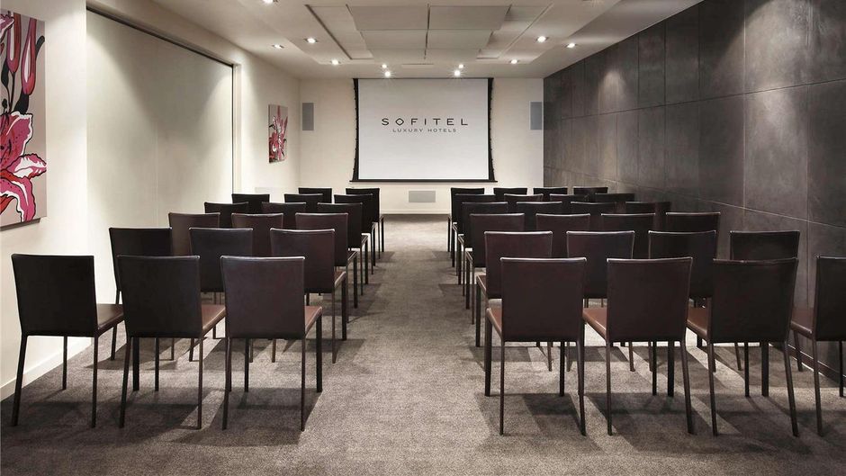 Sofitel Queenstown Hotel & Spa Meeting