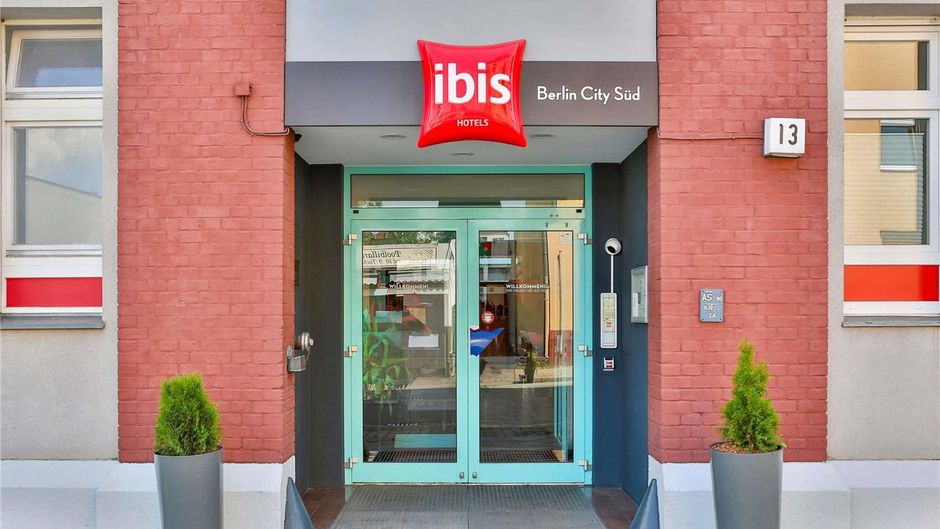 Ibis Berlin City Sud Exterior